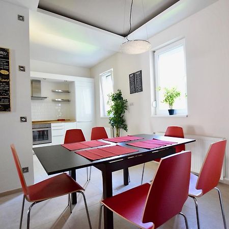 Standard Apartment By Hi5 - Close To Buda Castle 布达佩斯 外观 照片