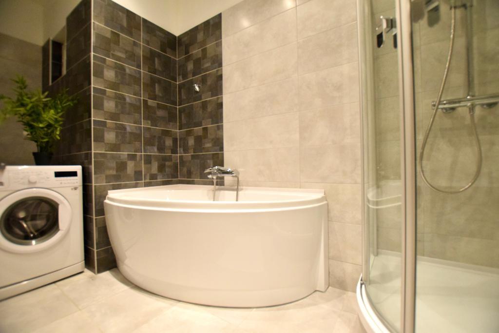 Standard Apartment By Hi5 - Close To Buda Castle 布达佩斯 外观 照片